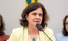 ministra Nisia