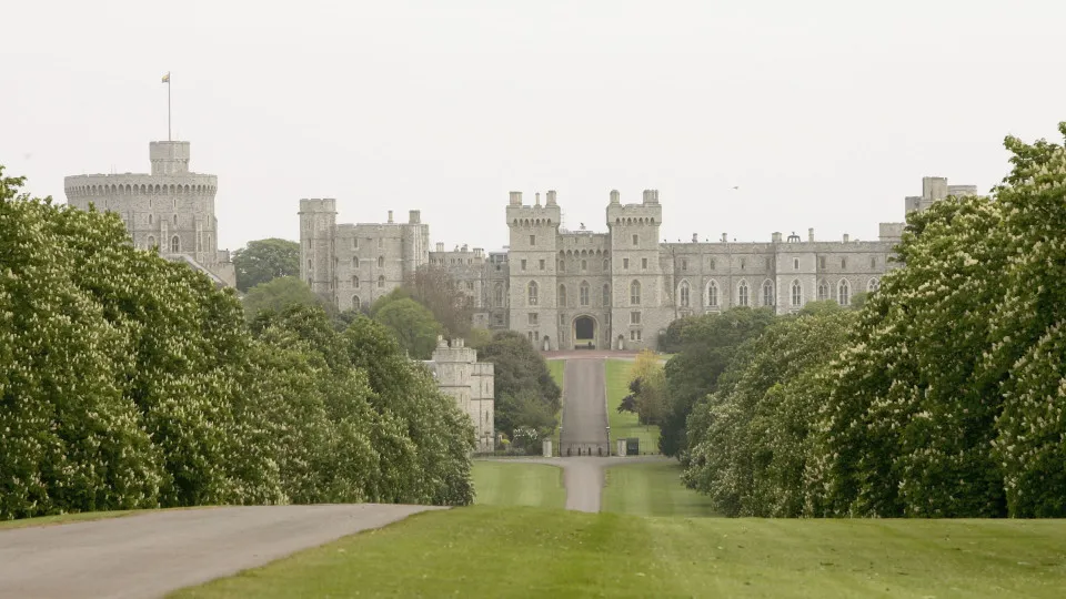 #PARA TODOS VEREM: Castelo de Windsor, no Reino Unido, onde homem foi preso ao tentar invadir as instalações.